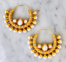 Load image into Gallery viewer, &quot;Irene Pearl&quot; Hoop Earrings