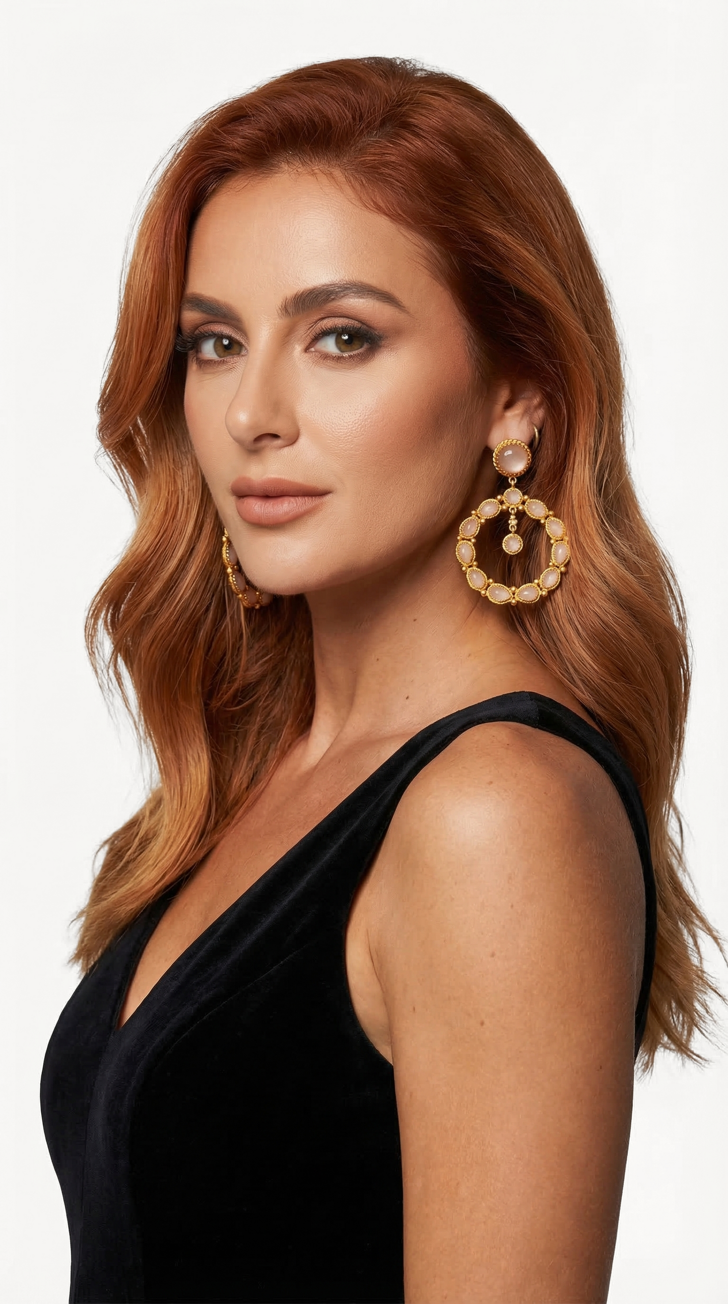“Lisa" Hoop Earrings