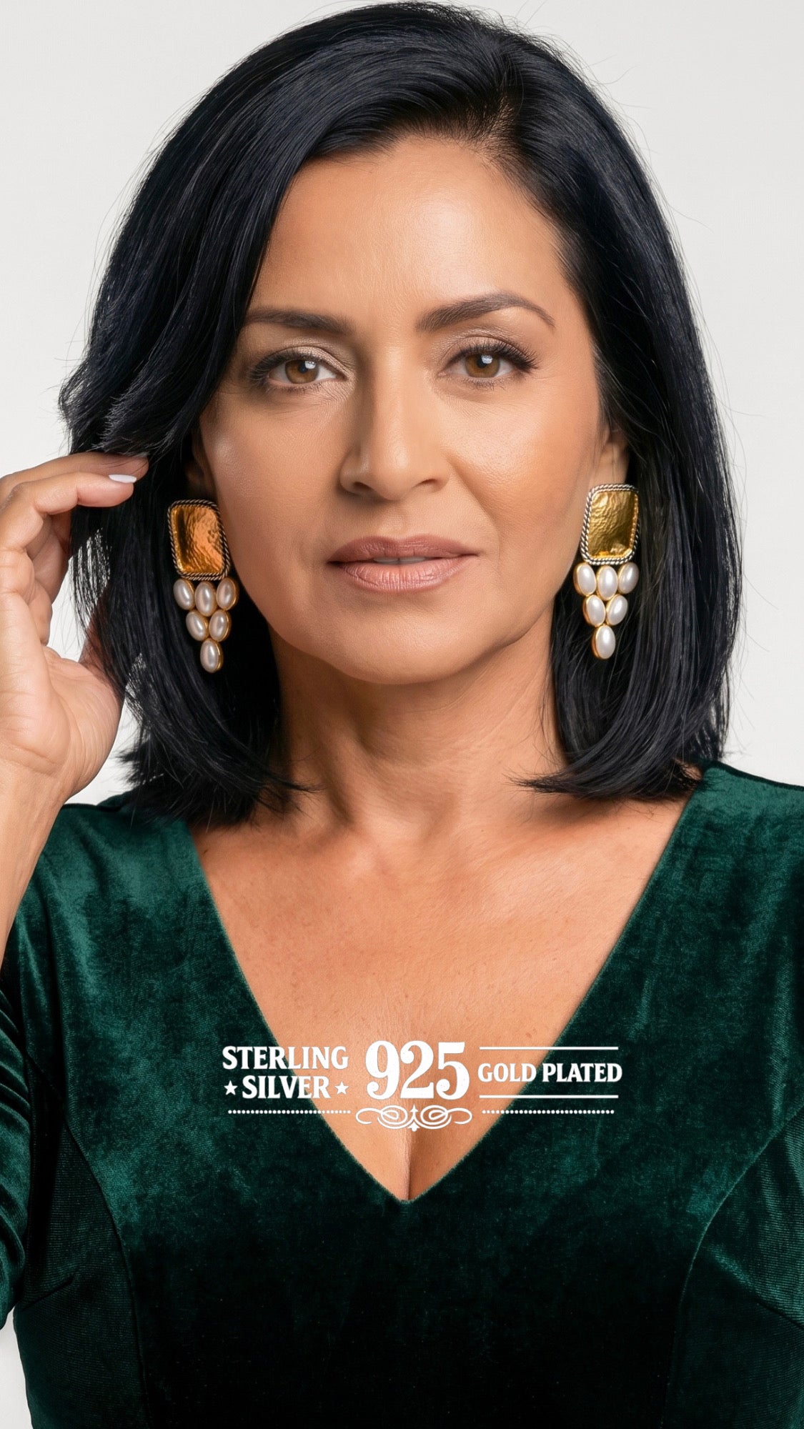 "Samaira" Pearl Earrings