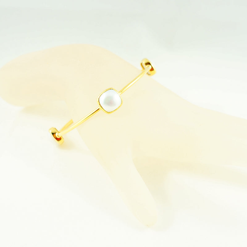White Pearl Gem Bangle