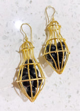 Load image into Gallery viewer, &quot;Cage&quot; Black Onyx Earrings