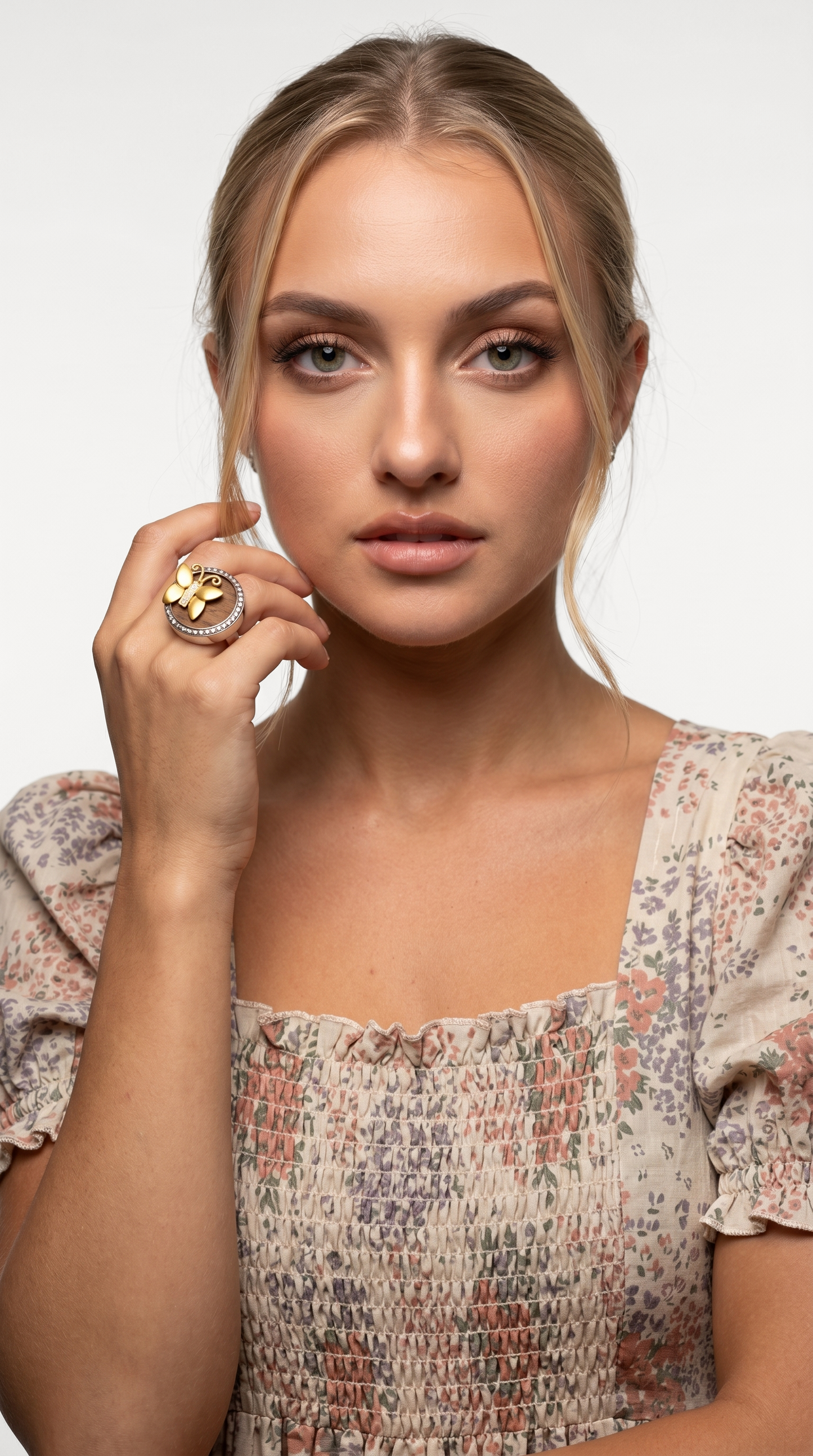 Zircon “Butterfly” Ring