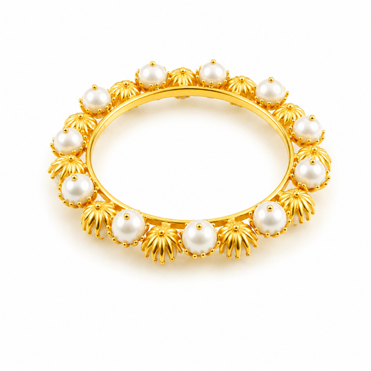 Pearl Bianca Bangle
