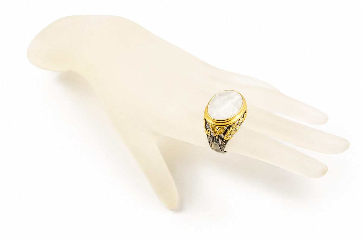 "Climber Leaves" Cocktail Ring - Moonstone