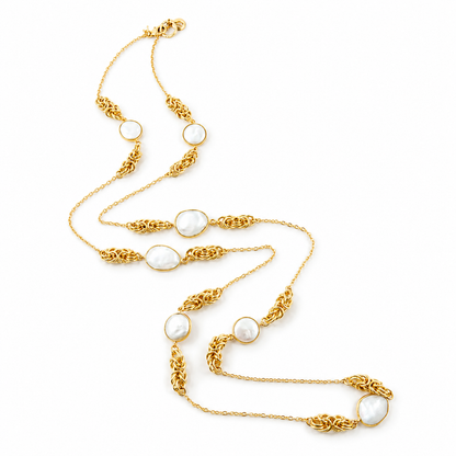 Soya - White Pearl Necklace