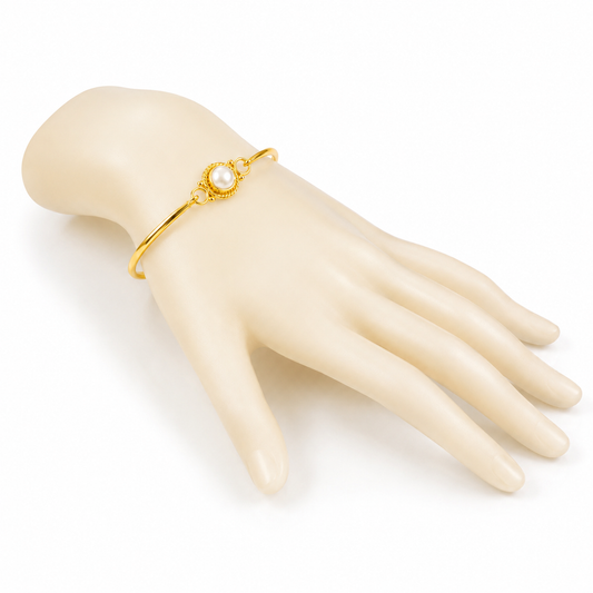 Pearl Bree Bangle - White