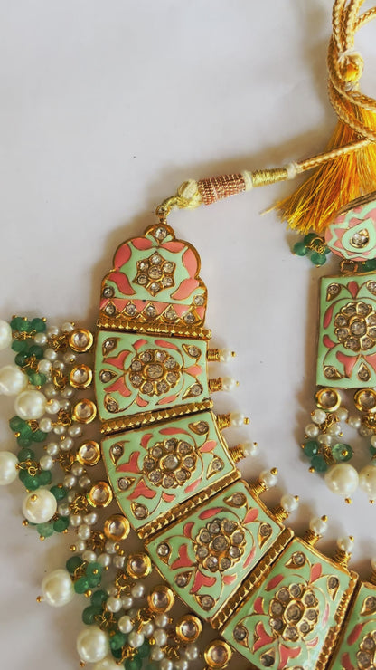 “Dua” Necklace Set