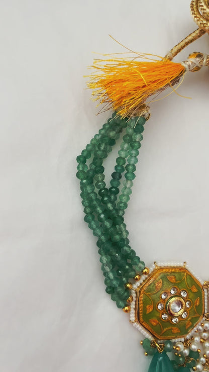 “Alka” Necklace Set