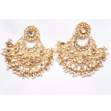 Load image into Gallery viewer, Kundan &quot;Asheras&quot; earrings (Sample Sale)