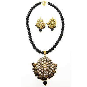 "Dawn" Necklace and Earrings Set - Black